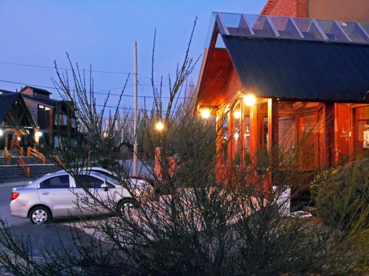 Hosteria Posta Sur El Calafate Luaran gambar