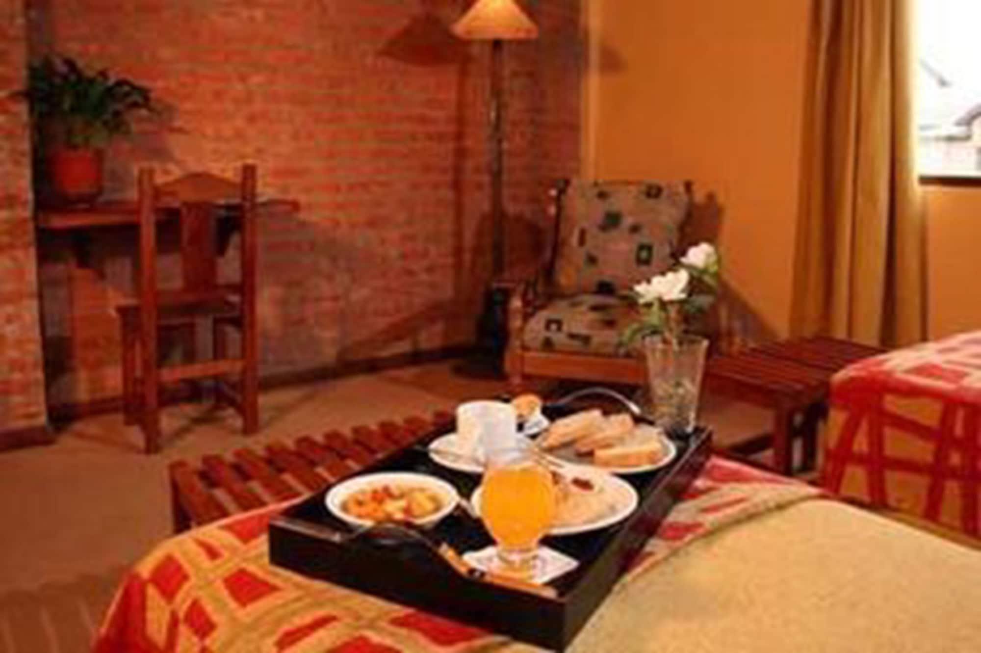 Hosteria Posta Sur El Calafate Luaran gambar