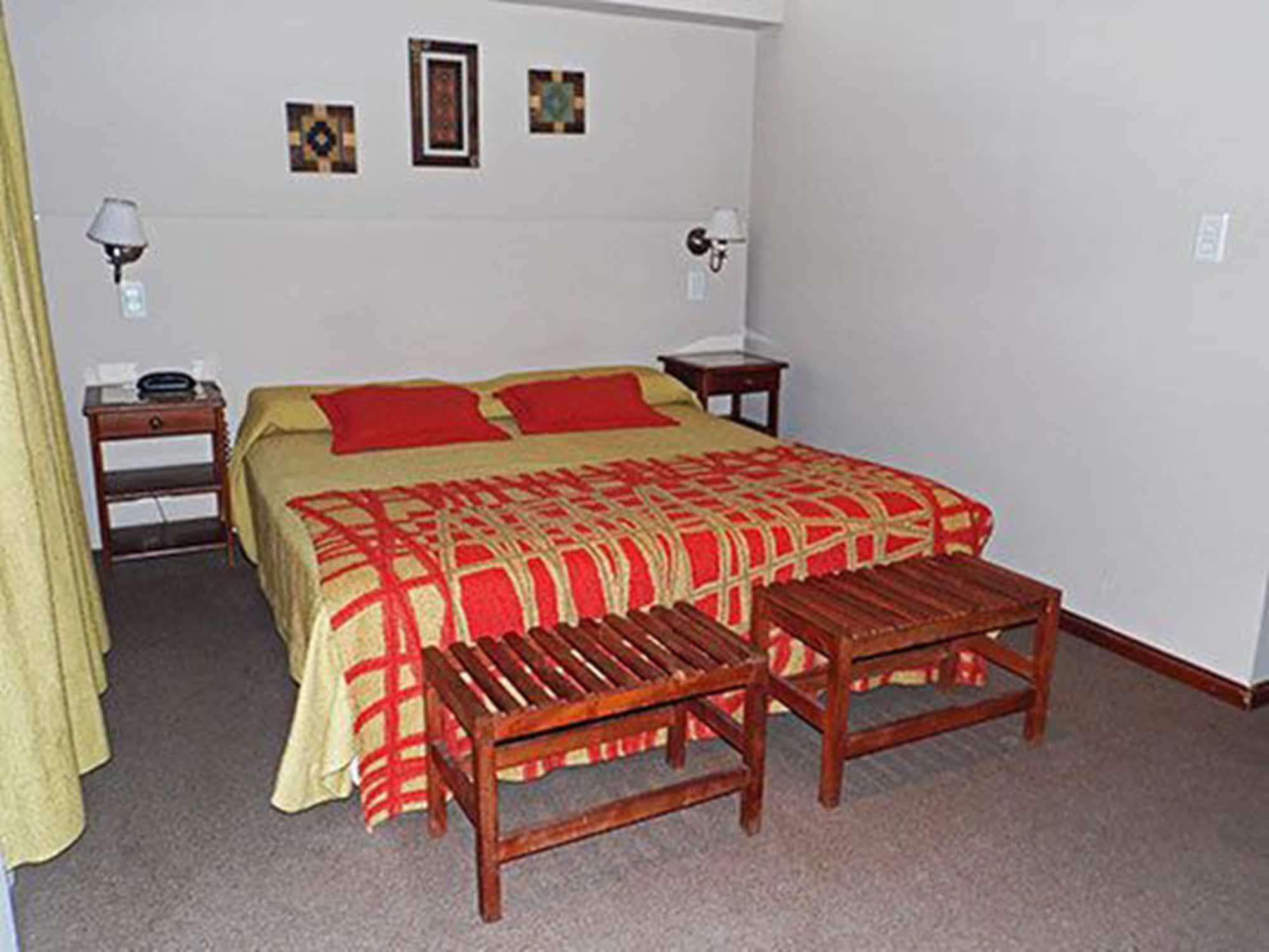 Hosteria Posta Sur El Calafate Luaran gambar